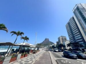 Autour de Leblon Monsieur Le Blond Leblon Beach Rio